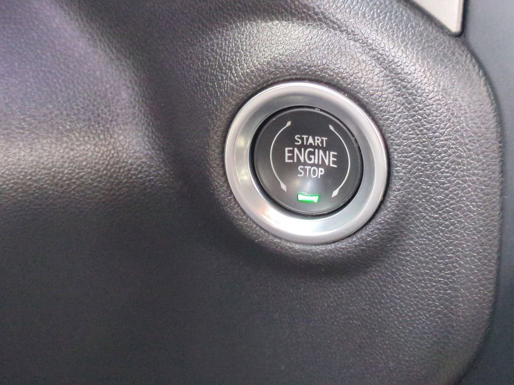 Certified 2022 Chevrolet Silverado 1500 LT image 17