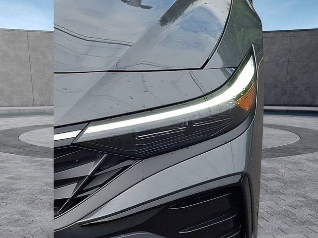 New 2026 Hyundai Elantra Limited FWD image 7