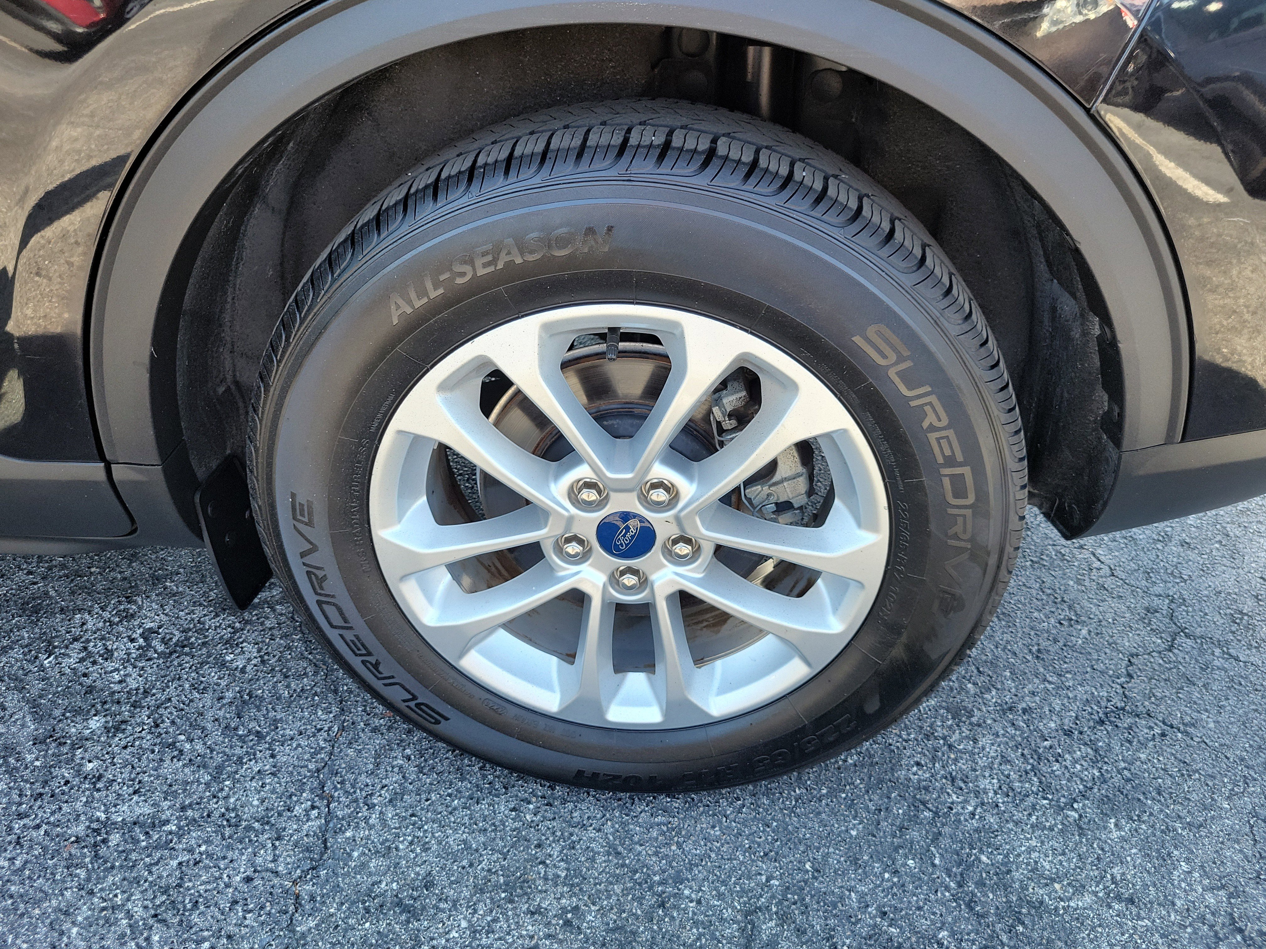 Used 2020 Ford Escape SE image 27