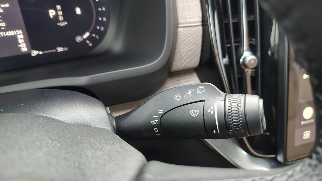 New 2026 Volvo XC90 B6 Plus AWD/4WD image 18
