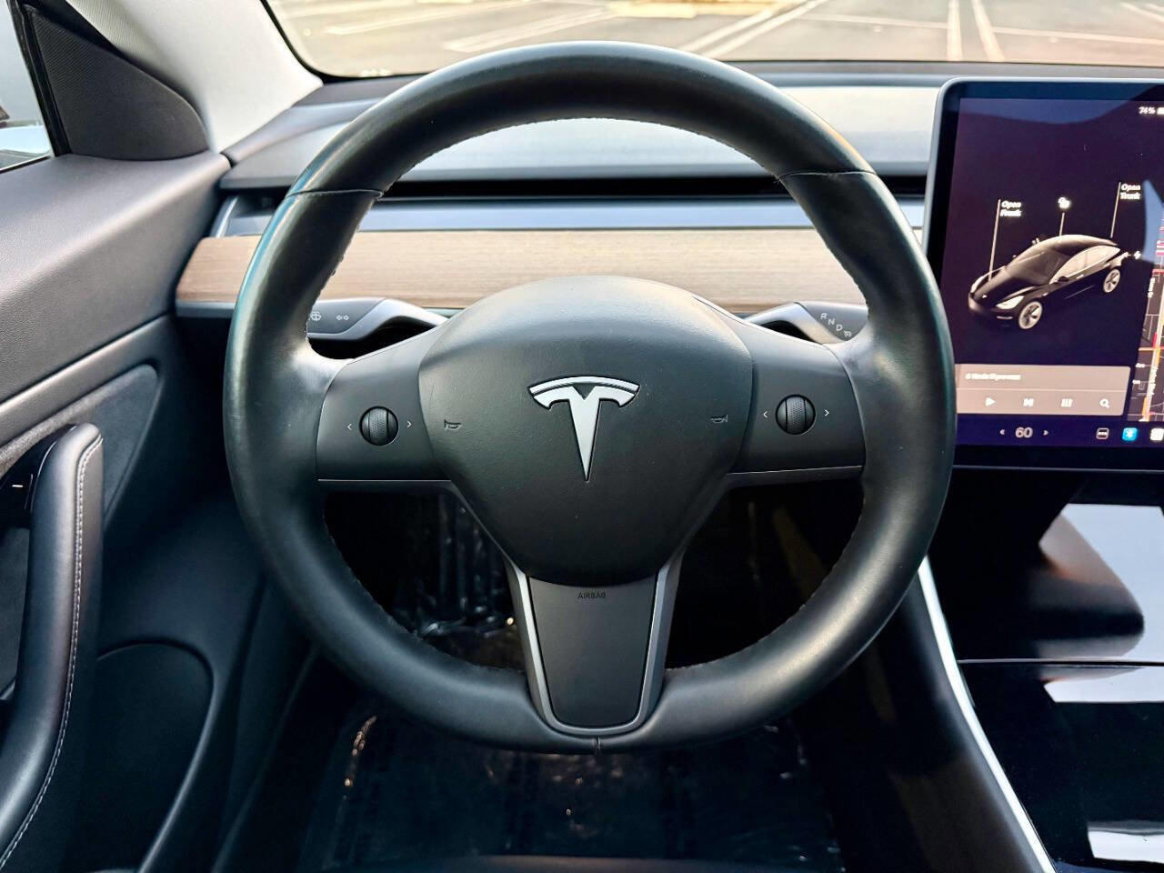 Used 2018 Tesla Model 3 Long Range RWD image 14