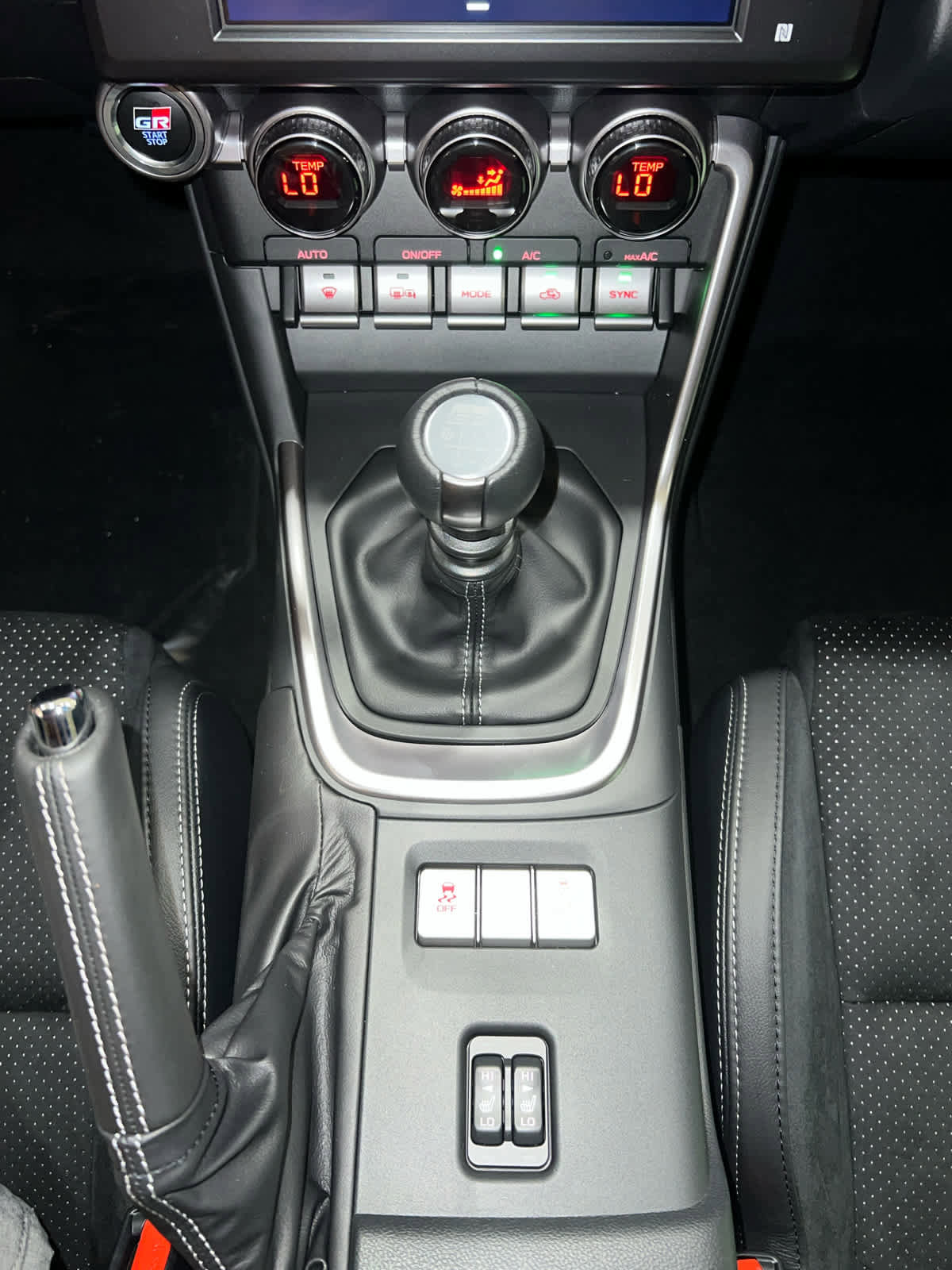 New 2025 Toyota GR86 Premium w/ ALL Weather Mat Package (TMS) image 21