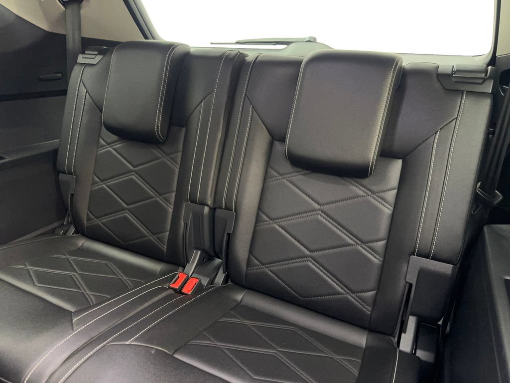 Used 2025 Volkswagen Atlas SE FWD image 41