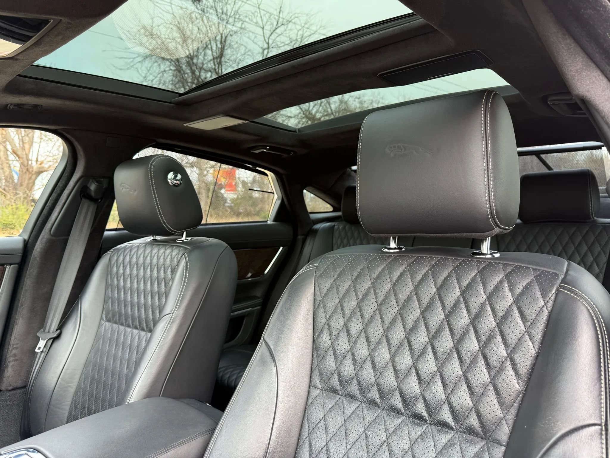 Used 2019 Jaguar XJ L Portfolio image 10