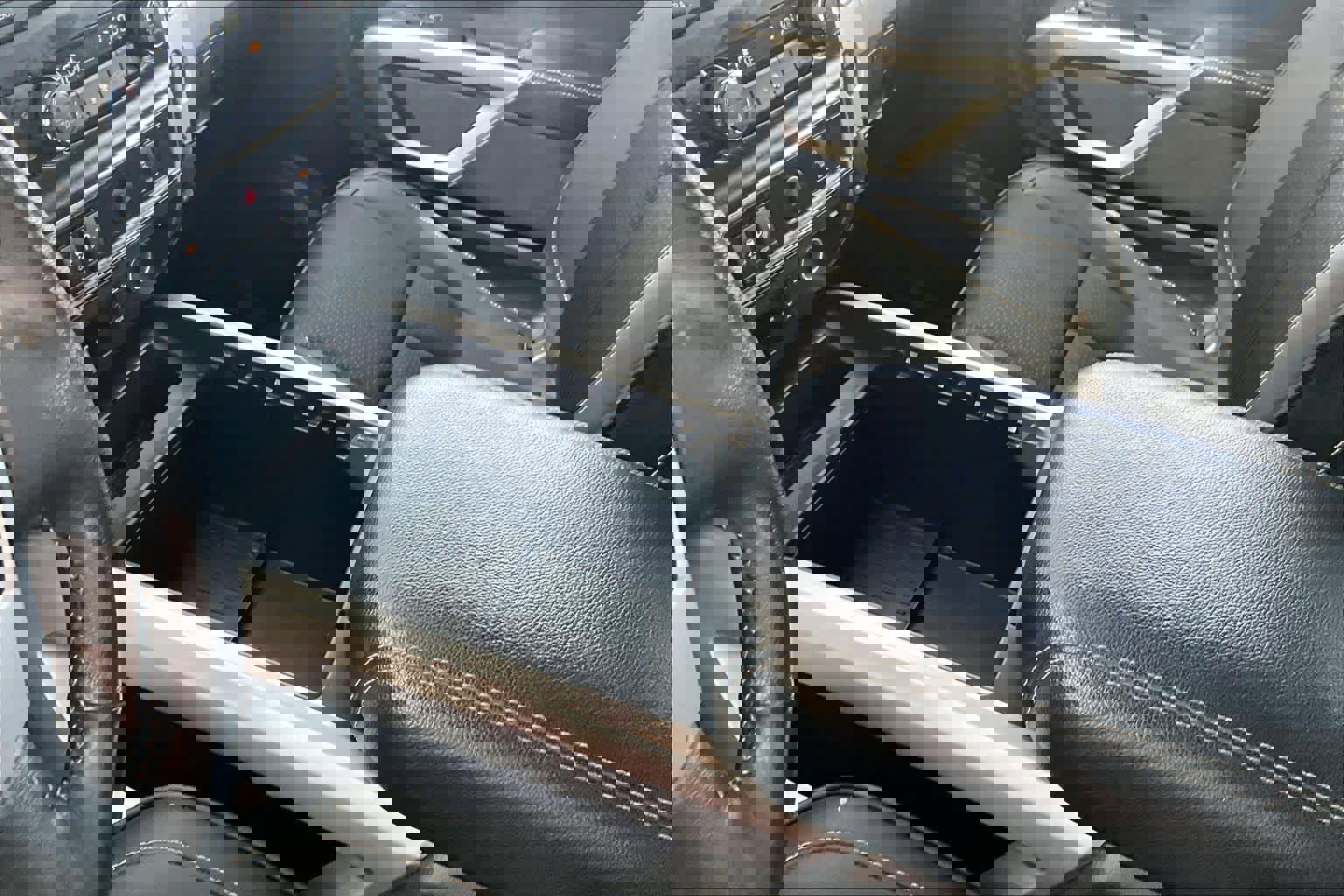 Used 2017 Nissan Titan PRO-4X image 16