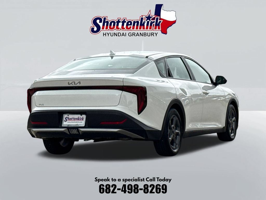 Used 2025 Kia K4 FWD image 6