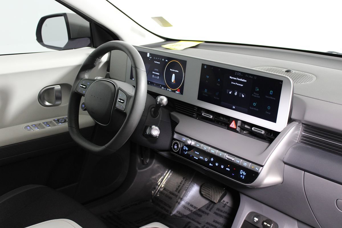 Used 2024 Hyundai Ioniq 5 SEL image 11