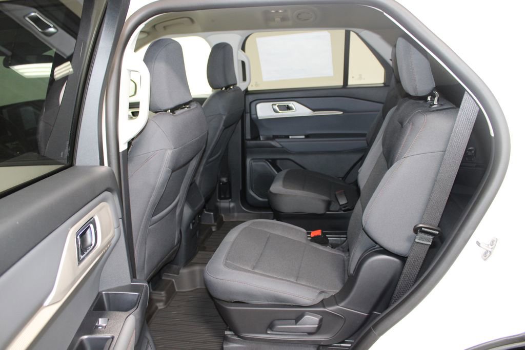 New 2026 Ford Explorer Active image 23