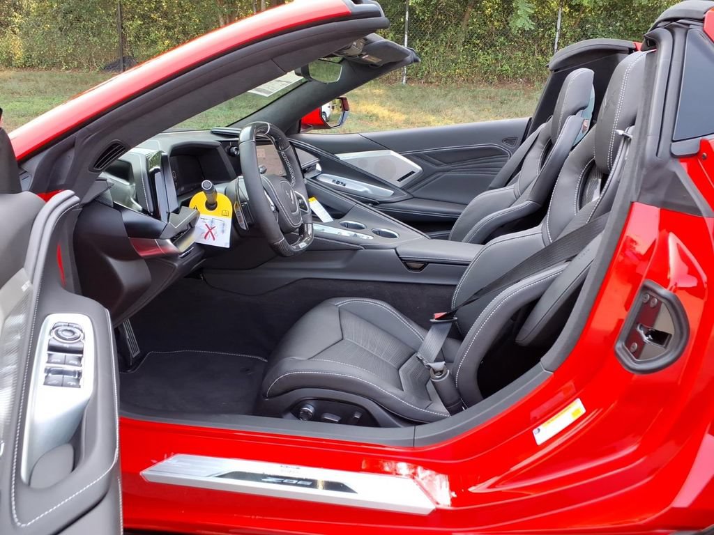 New 2027 Chevrolet Corvette Z06 RWD image 13