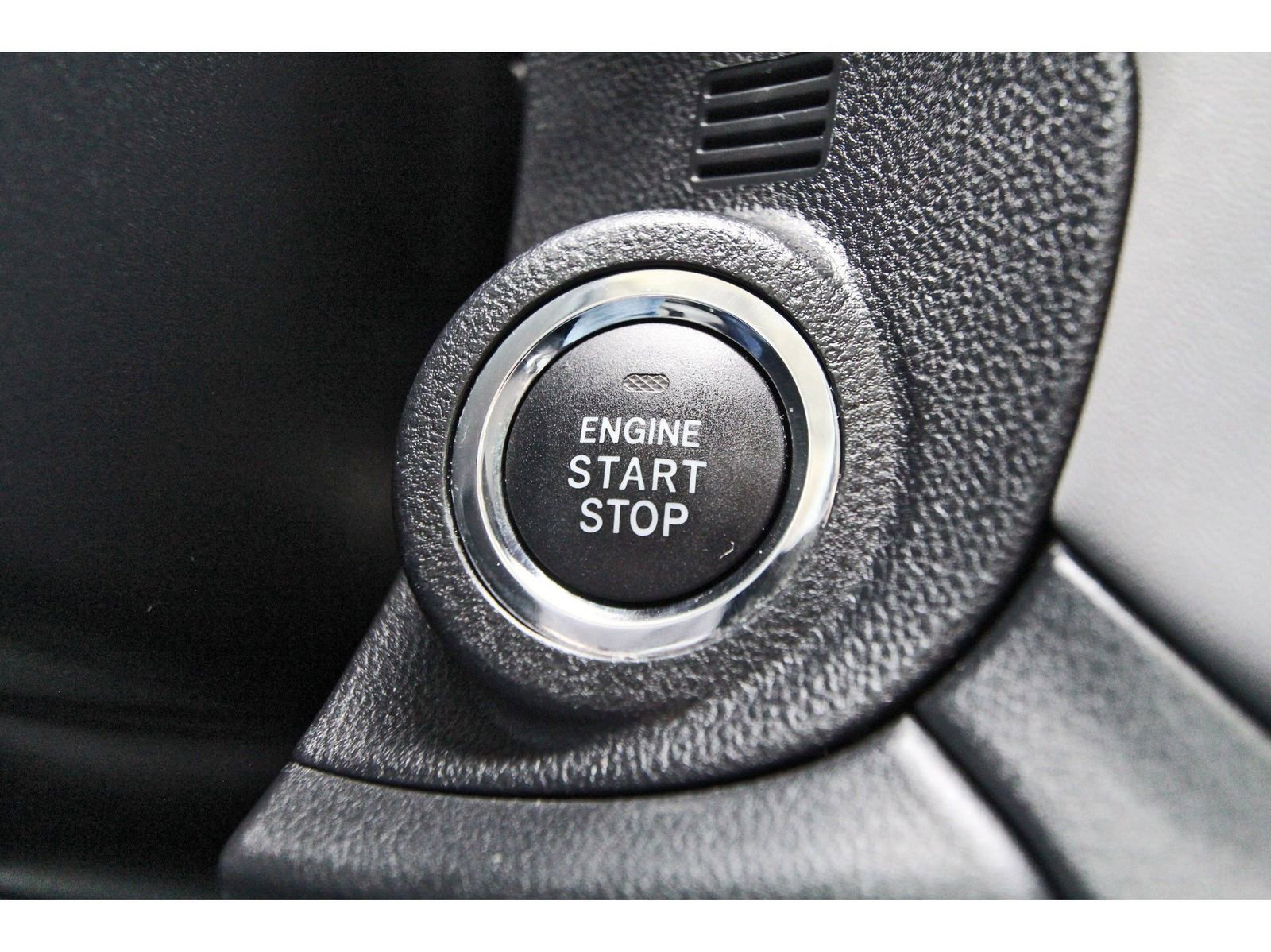 Certified 2023 Subaru Outback Limited AWD/4WD image 19