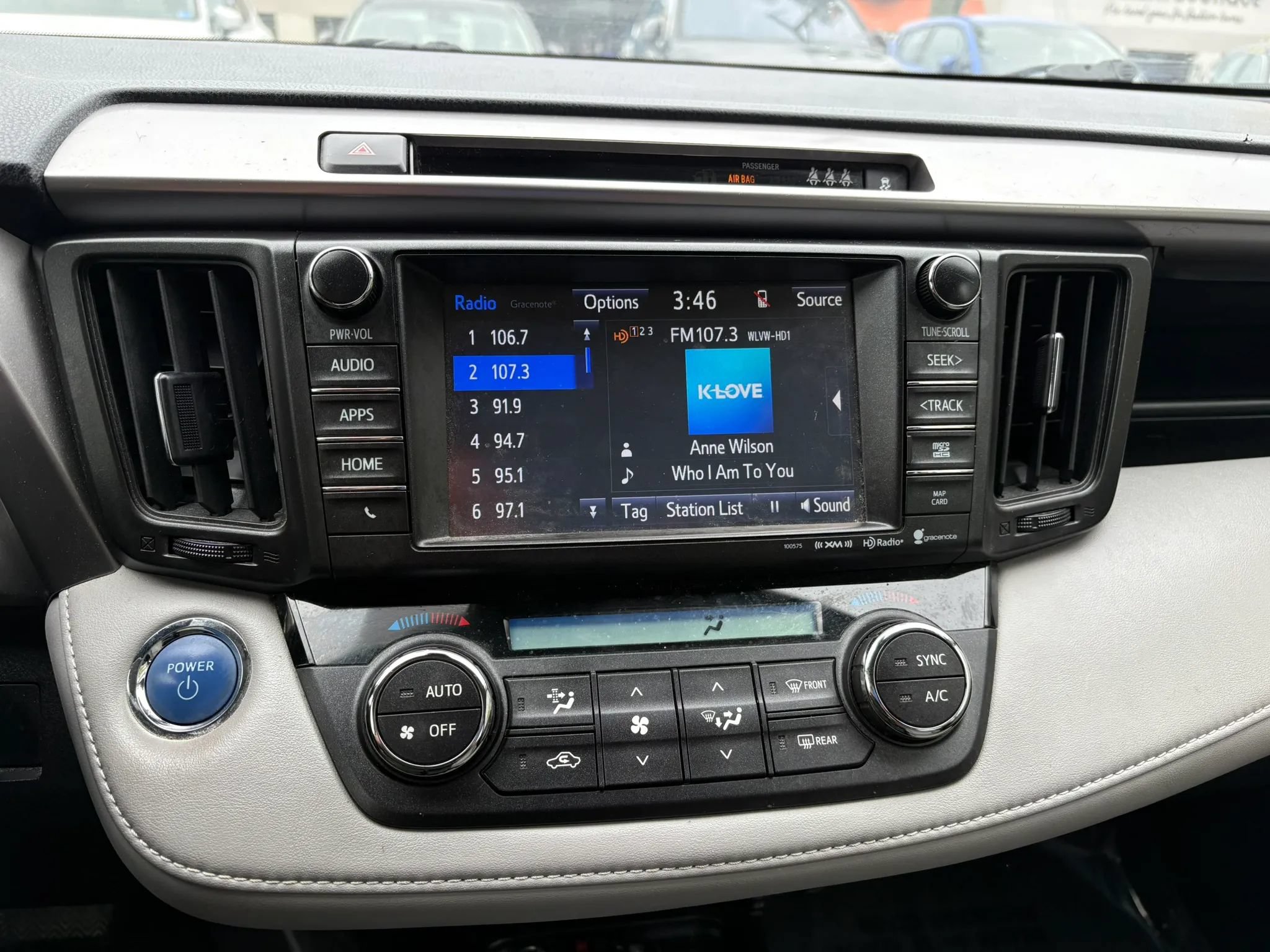 Used 2017 Toyota RAV4 Limited w/ All Weather Liner Package AWD/4WD image 21
