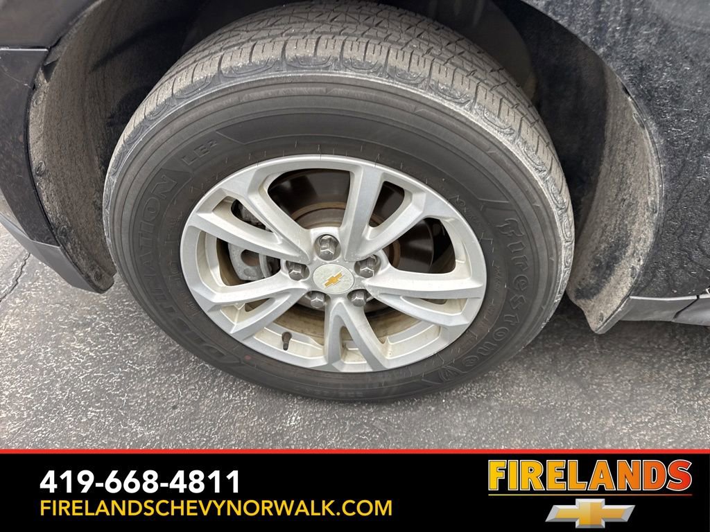 Used 2017 Chevrolet Equinox LT w/ Convenience Package image 9