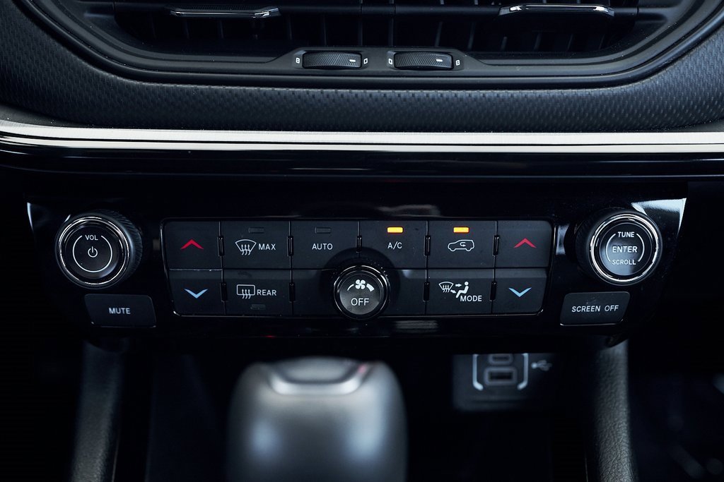 Used 2024 Jeep Compass Trailhawk image 47