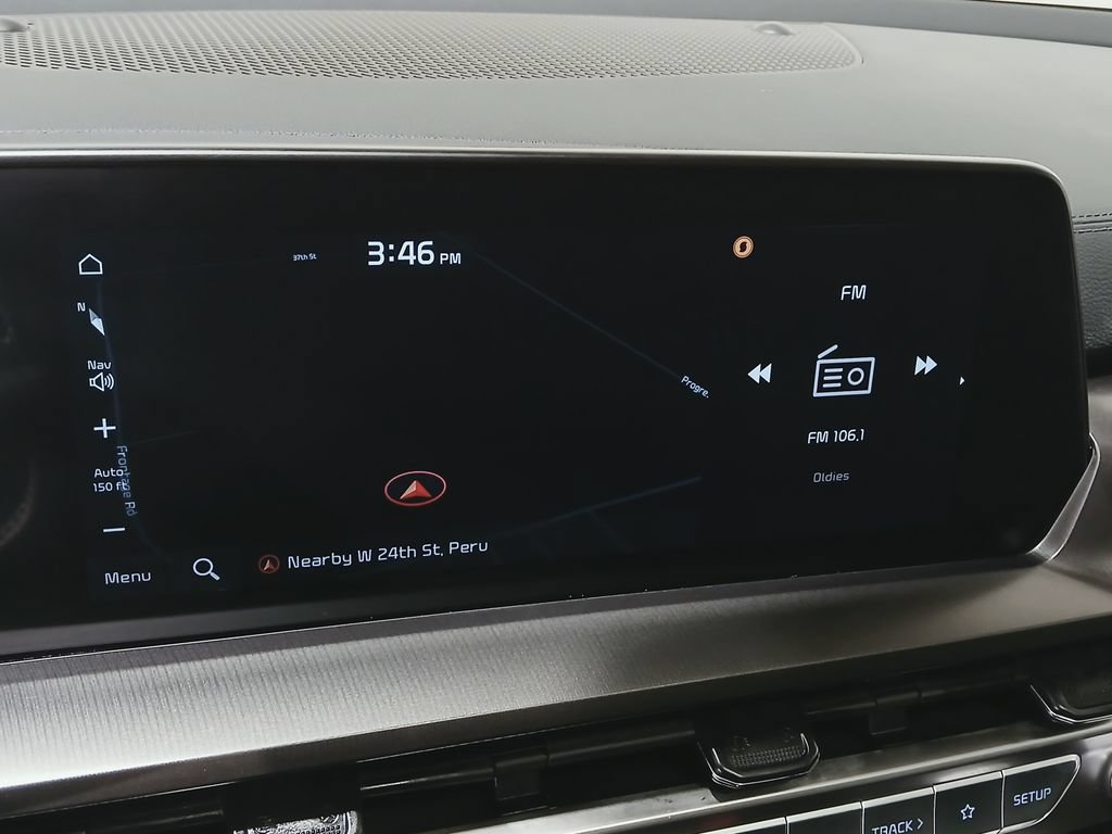 Used 2025 Kia Telluride S FWD image 23