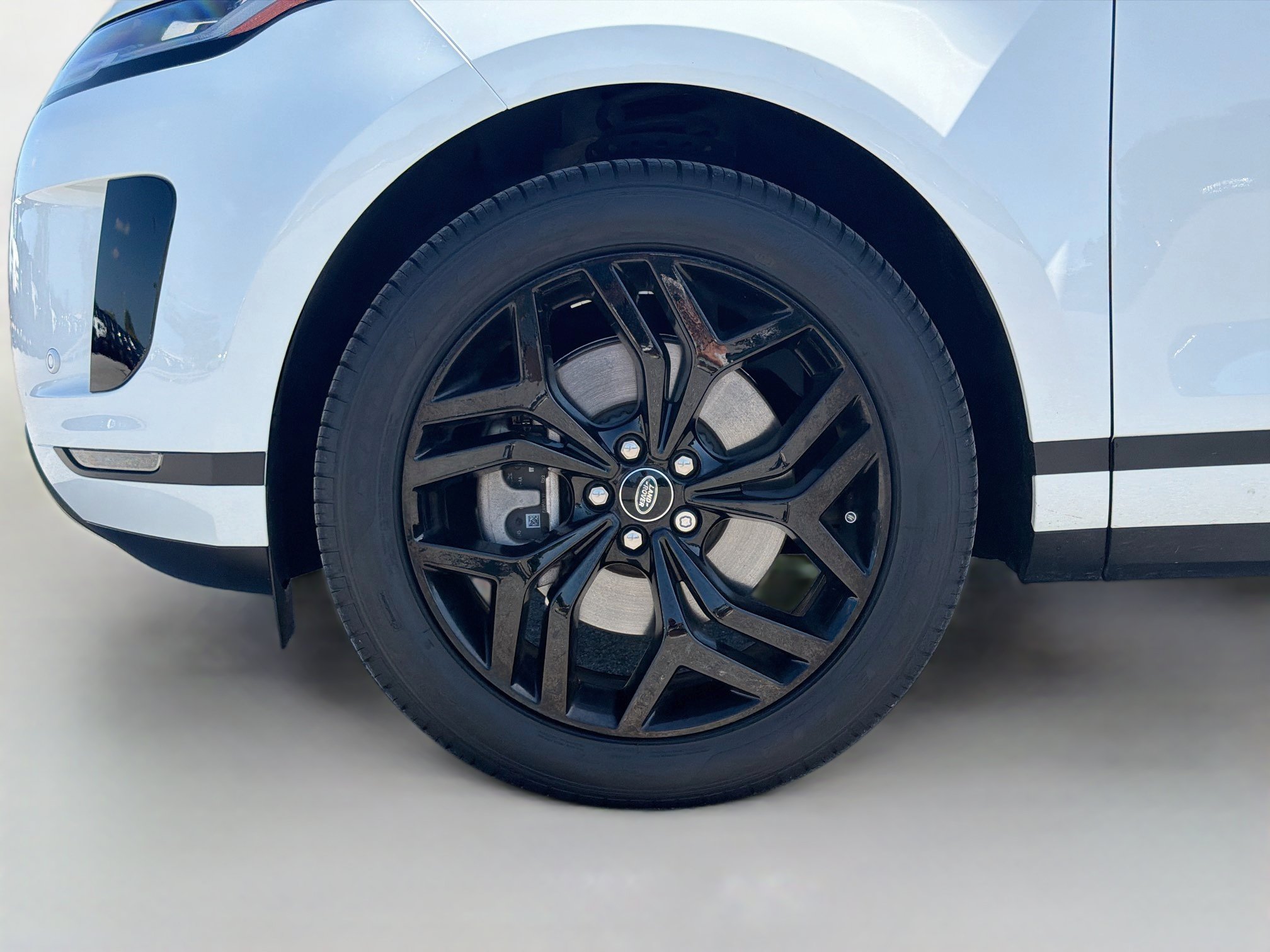 Used 2023 Land Rover Range Rover Evoque S AWD/4WD image 42