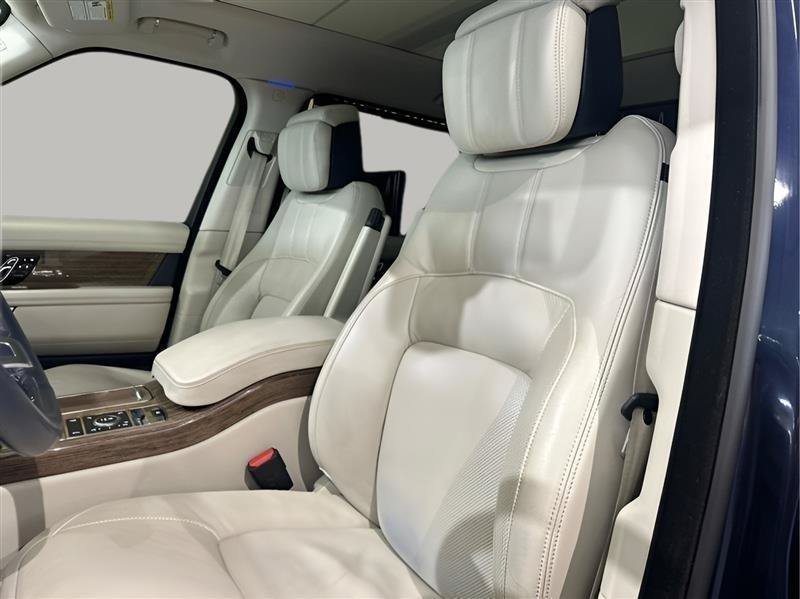 Used 2019 Land Rover Range Rover Long Wheelbase Supercharged AWD/4WD image 10