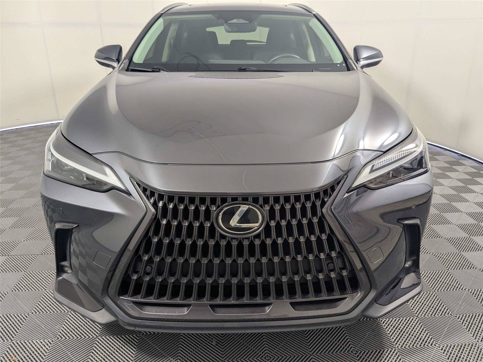 Used 2022 Lexus NX 350 AWD image 3