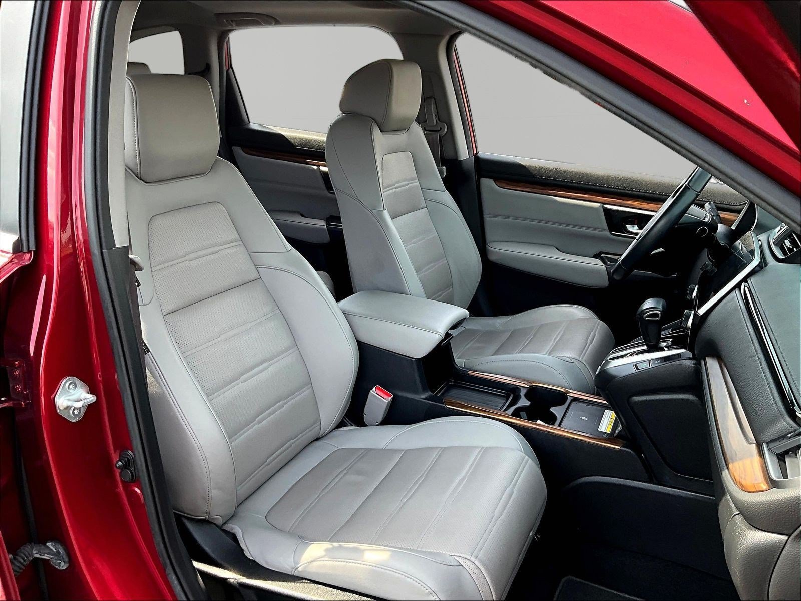 Used 2022 Honda CR-V Touring image 29