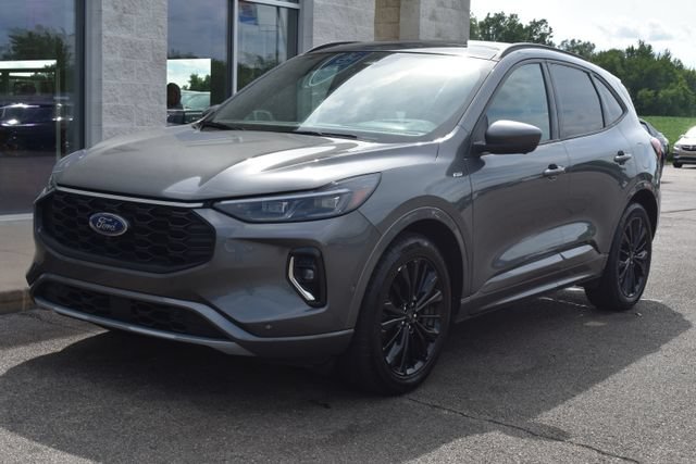Used 2023 Ford Escape ST-Line Elite w/ Premium Technology Package AWD/4WD image 20