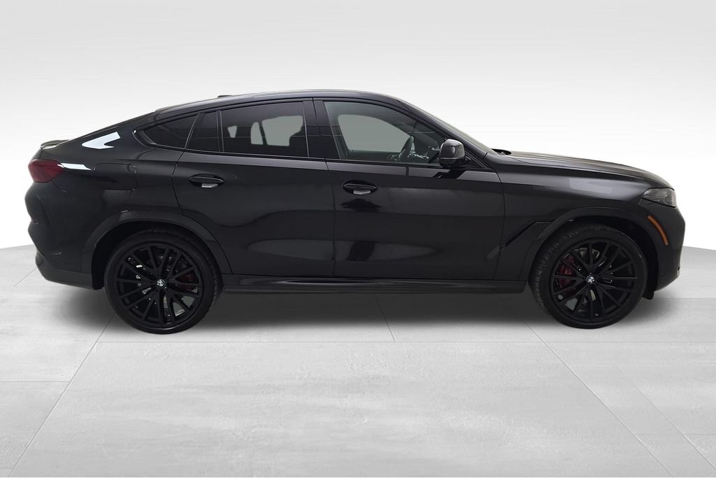 New 2027 BMW X6 xDrive40i w/ Premium Package AWD/4WD image 11