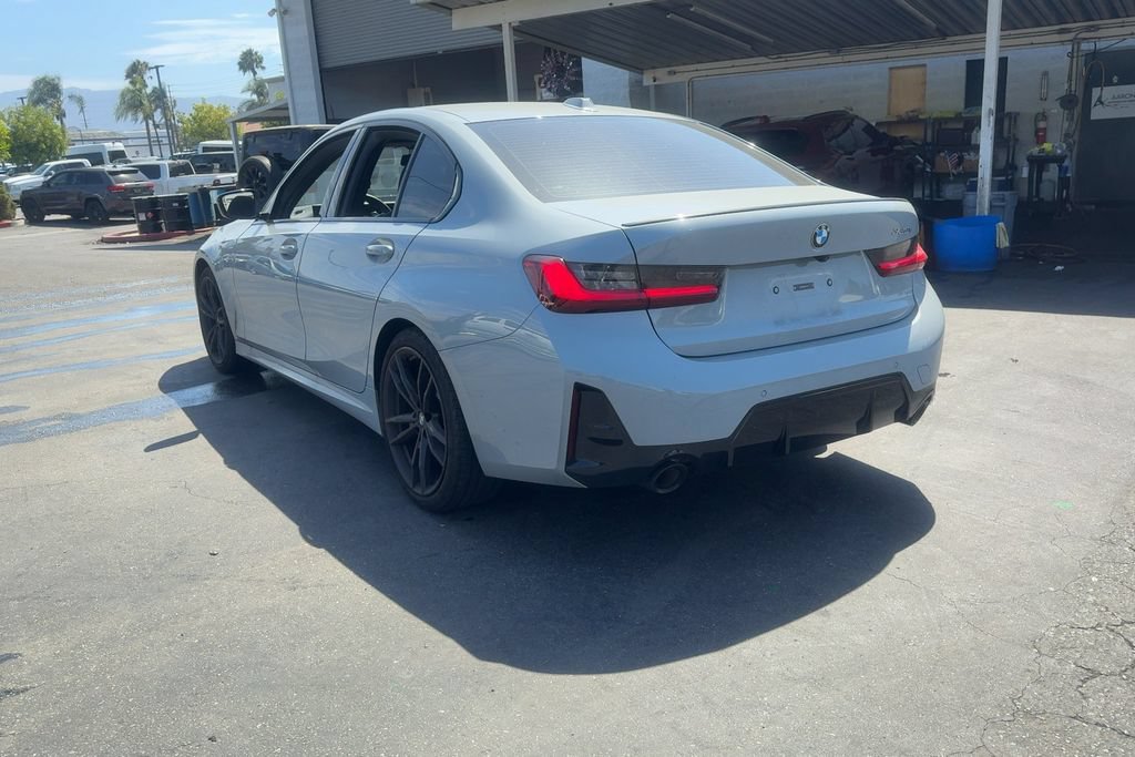 Used 2024 BMW 330i Sedan w/ M Sport Package RWD image 8