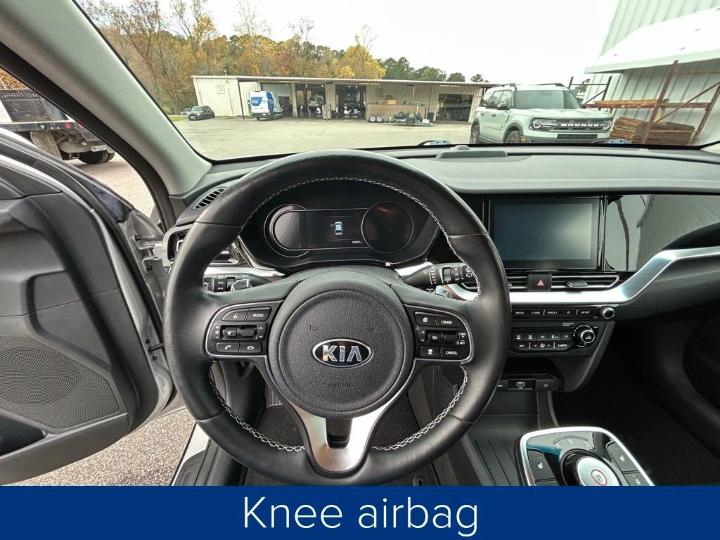 Used 2020 Kia Niro EX w/ Cold Weather Package image 29