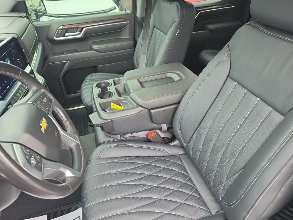 Used 2022 Chevrolet Silverado 1500 LT image 23