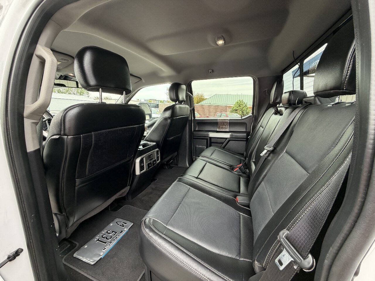 Used 2018 Ford F350 Lariat w/ Lariat Ultimate Package AWD/4WD image 18