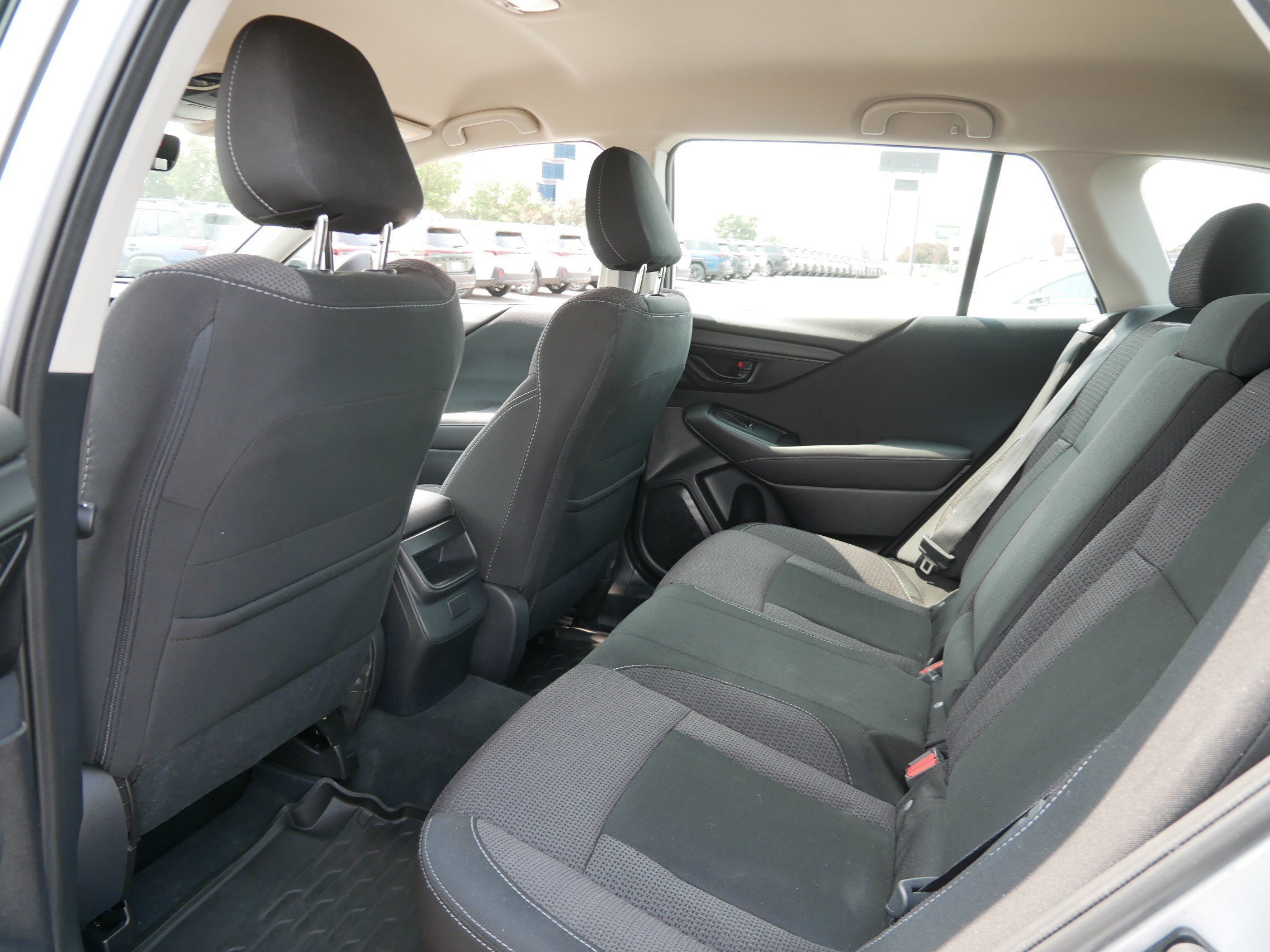 Used 2022 Subaru Outback AWD/4WD image 33