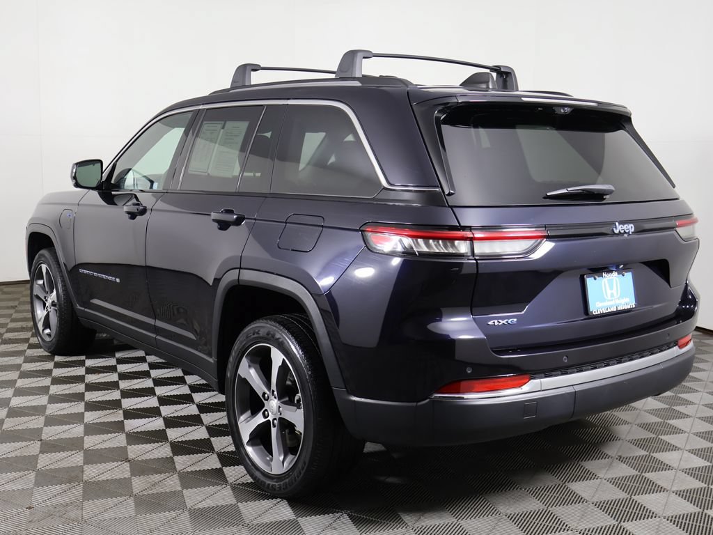 Used 2022 Jeep Grand Cherokee Limited 4xe w/ Luxury Tech Group II AWD/4WD image 14