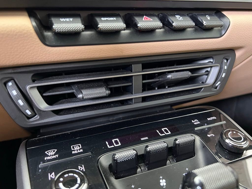 Used 2021 Porsche 911 Carrera image 12