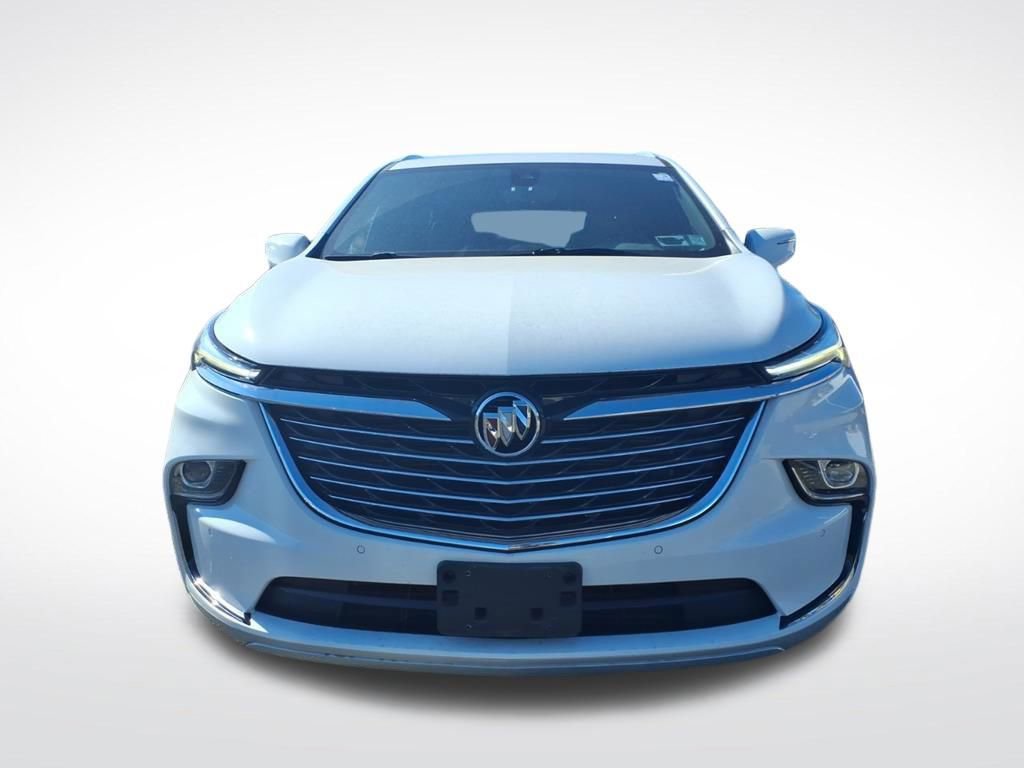 Certified 2022 Buick Enclave Essence image 2