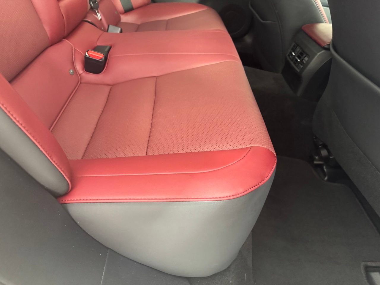 Used 2023 Lexus IS 300 w/ Comfort Package RWD image 30