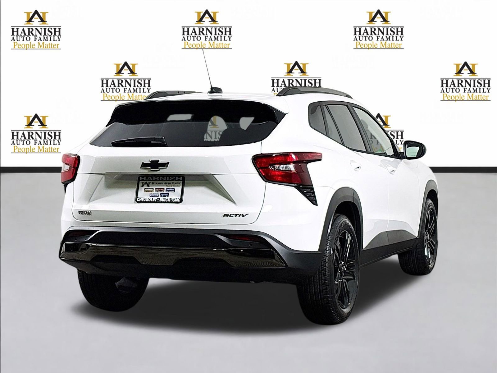 New 2026 Chevrolet Trax ACTIV w/ Sunroof Package FWD image 9