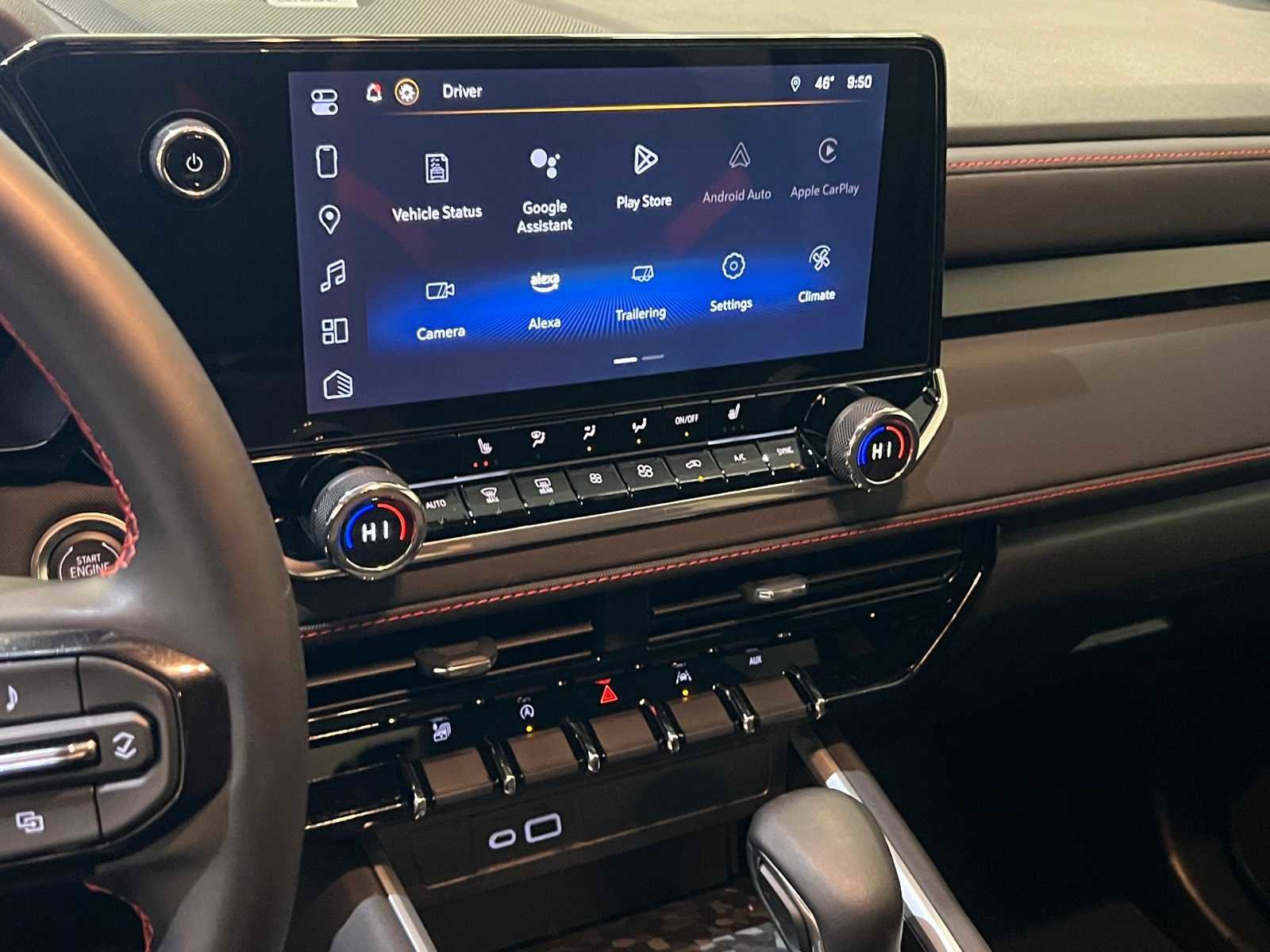 Used 2024 Chevrolet Colorado Z71 w/ Z71 Convenience Package 2 image 24