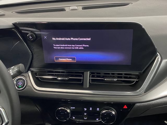 Certified 2024 Chevrolet Trax ACTIV w/ Sunroof Package FWD image 22