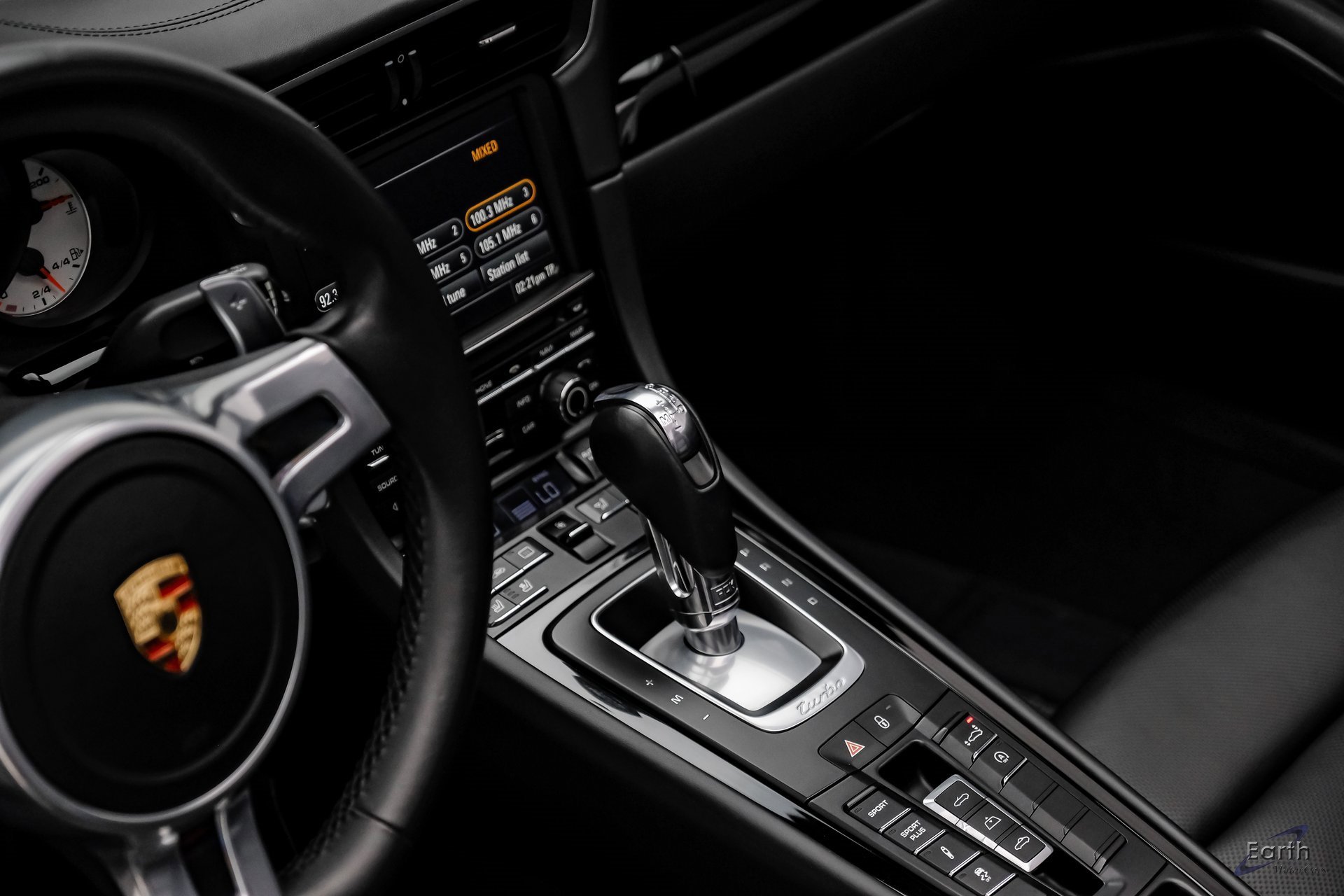 Used 2015 Porsche 911 Turbo image 58