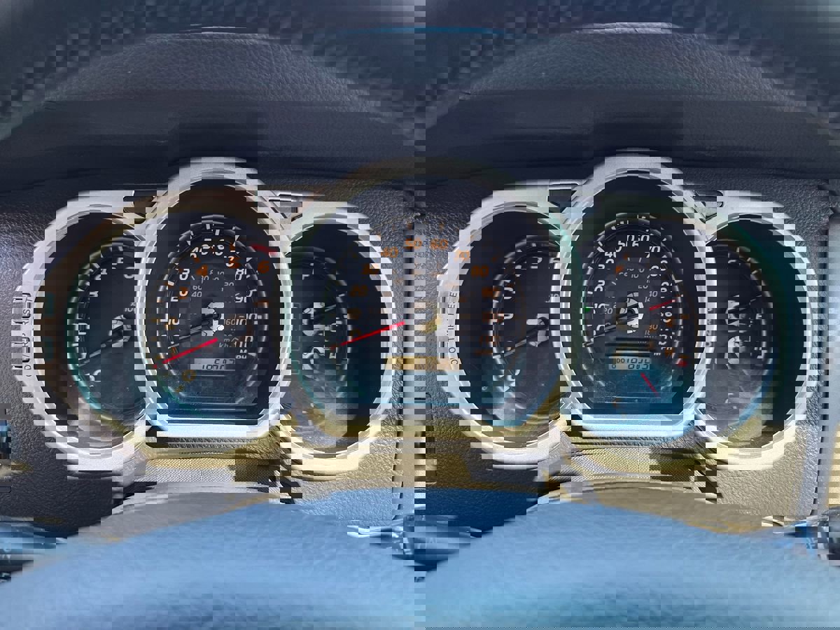 Used 2005 Toyota 4Runner Limited image 26