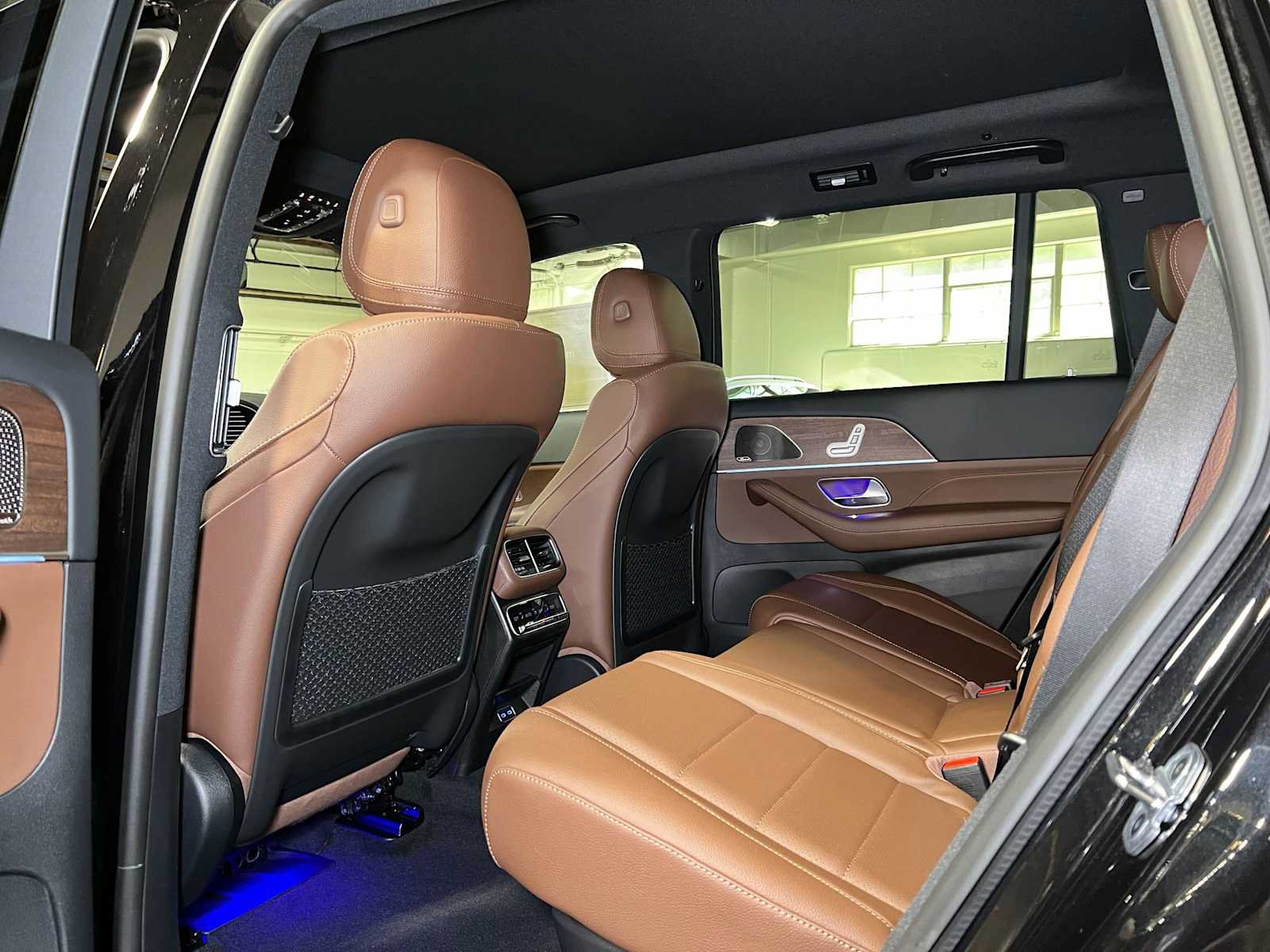 New 2026 Mercedes-Benz GLS 450 4MATIC image 19