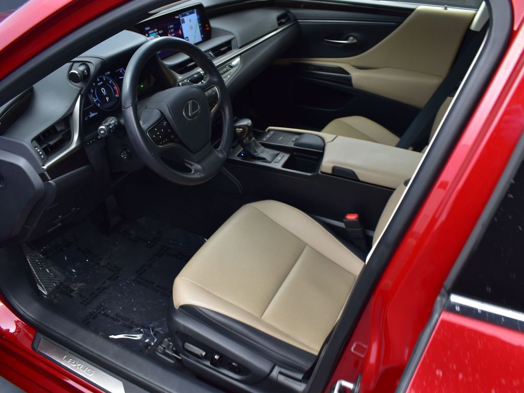 Used 2019 Lexus ES 350 350 w/ Premium Package image 12