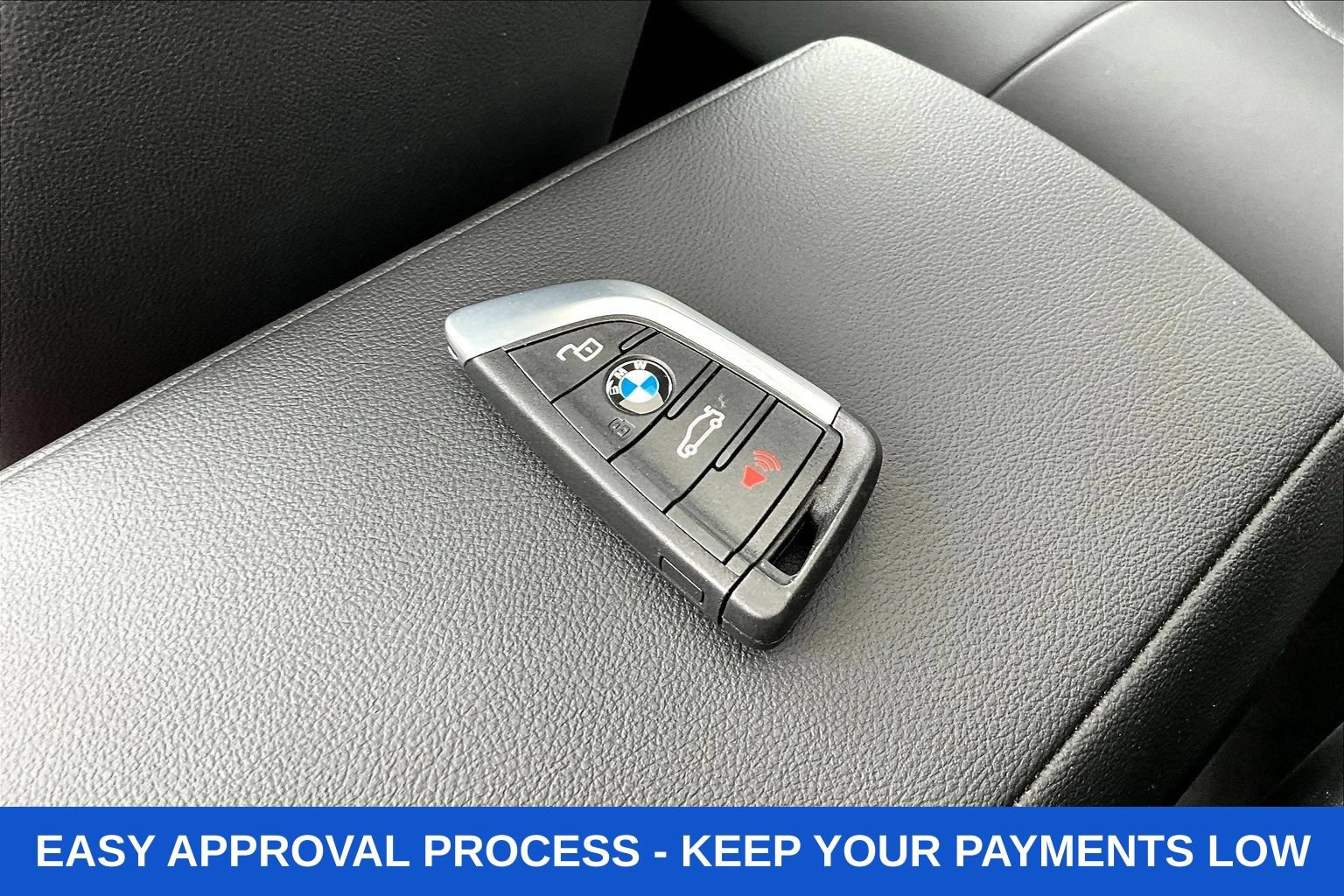 Used 2026 BMW 330i xDrive Sedan AWD/4WD image 45