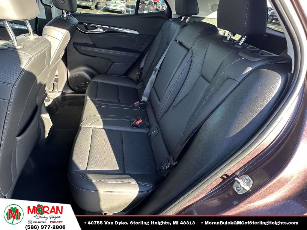 Certified 2024 Buick Envision Preferred AWD/4WD image 11