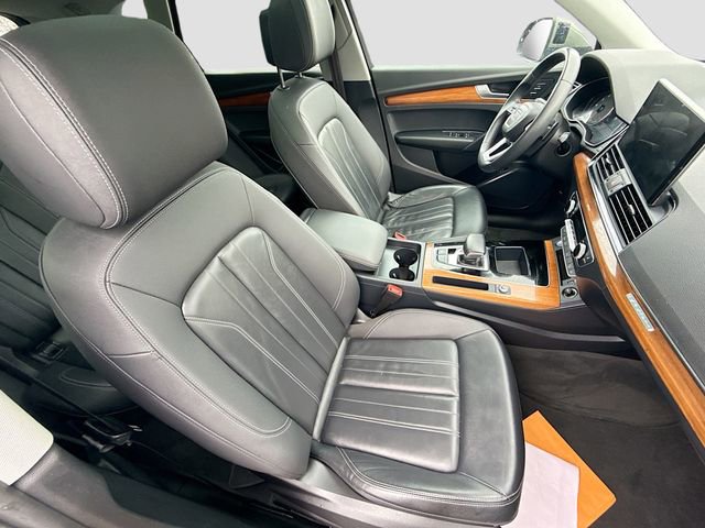 Used 2023 Audi Q5 2.0T Premium w/ Convenience Package image 30