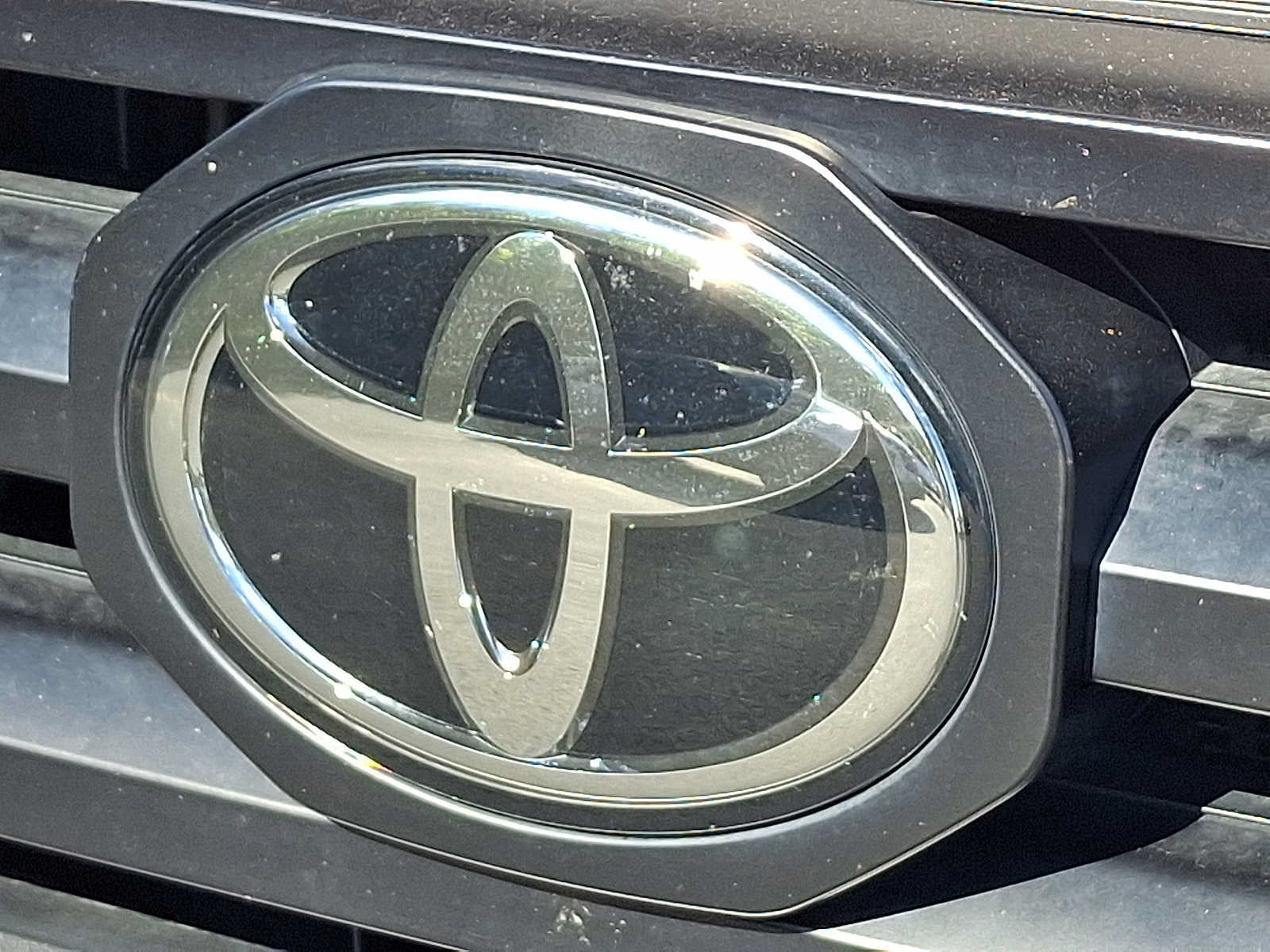 Used 2023 Toyota Tacoma SR AWD/4WD image 30