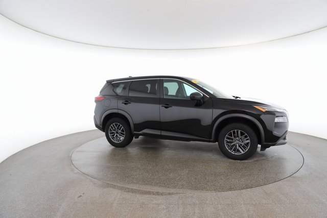 Used 2023 Nissan Rogue S image 24