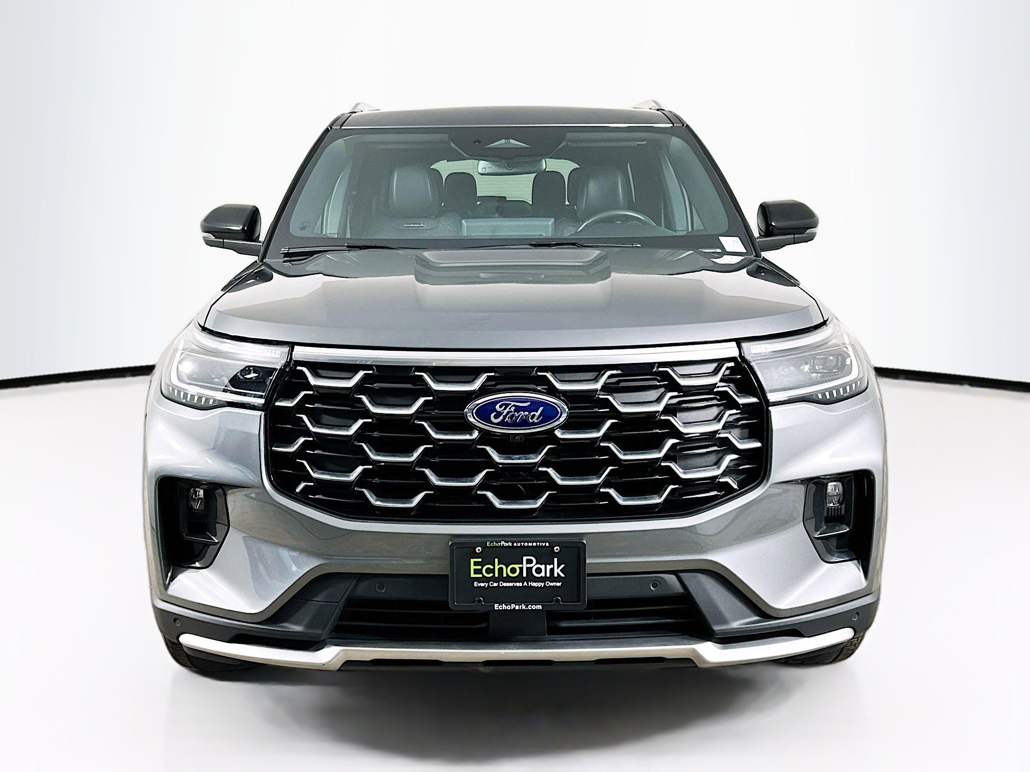 Used 2025 Ford Explorer Platinum w/ LUX Leather Package image 2