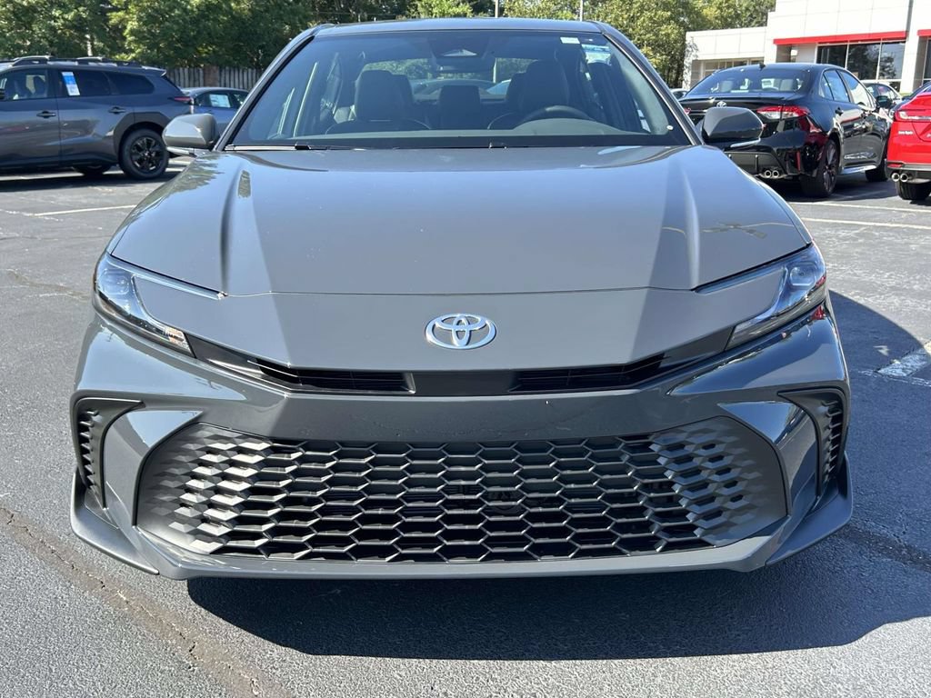 New 2026 Toyota Camry Hybrid FWD image 8