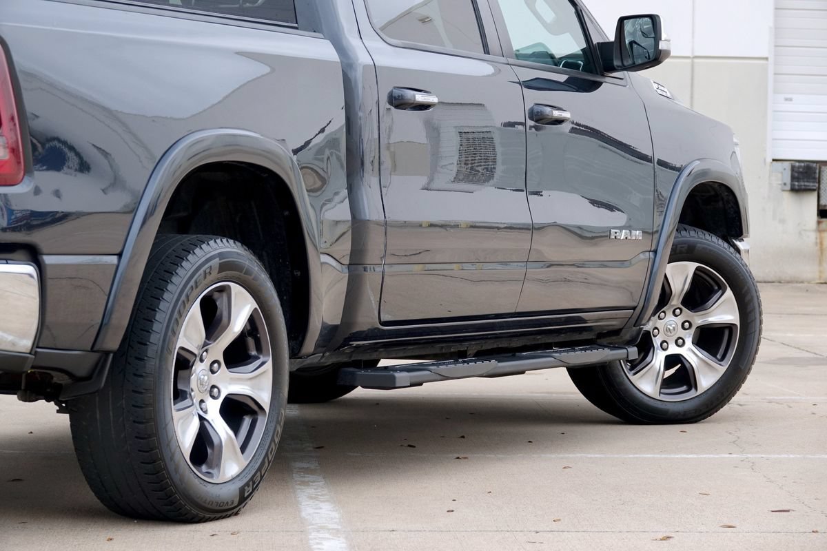 Used 2019 RAM 1500 Laramie AWD/4WD image 34