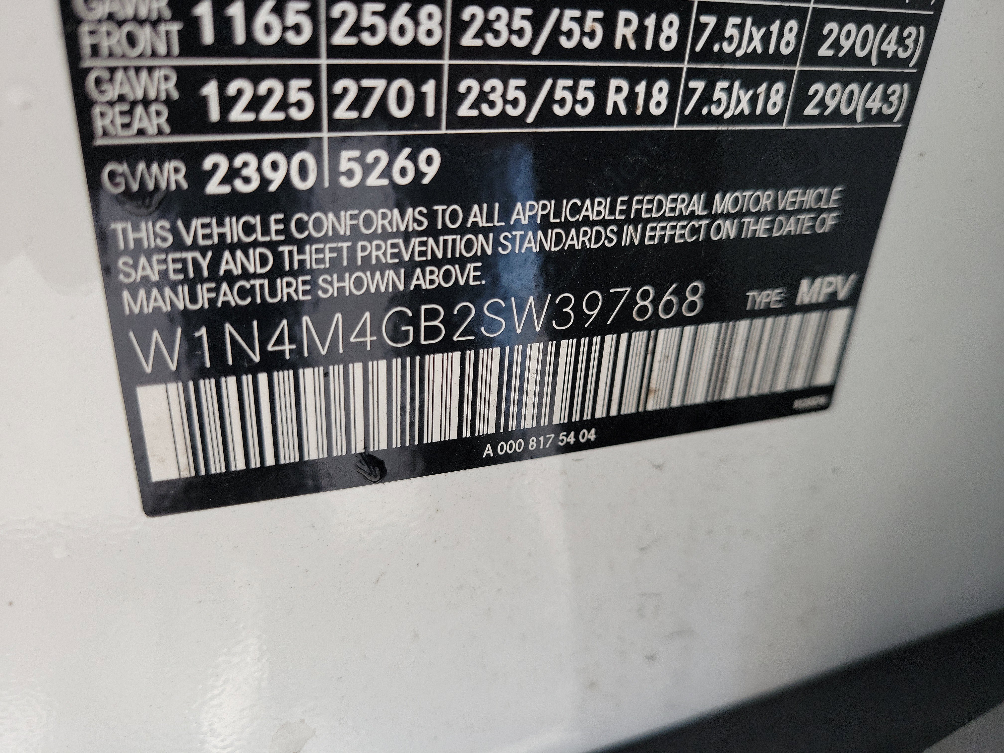 Used 2025 Mercedes-Benz GLB 250 image 34