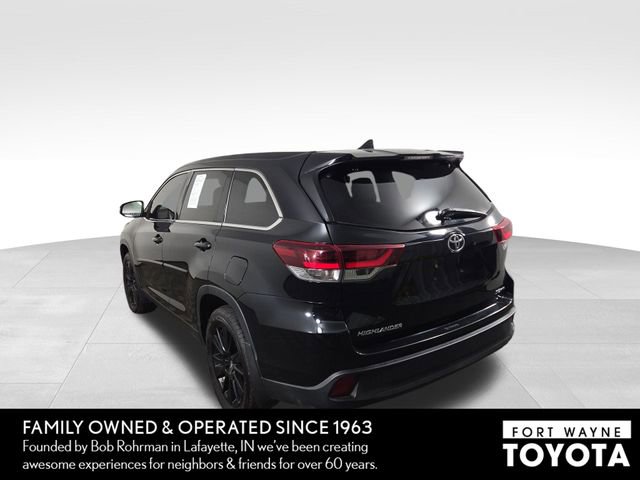 Used 2019 Toyota Highlander SE image 9